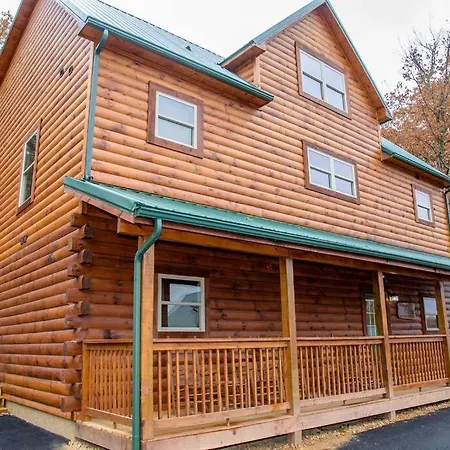 Spacious 2800 Sq Ft-Cozy Wood Cabin-New Build Pigeon Forge Exterior photo